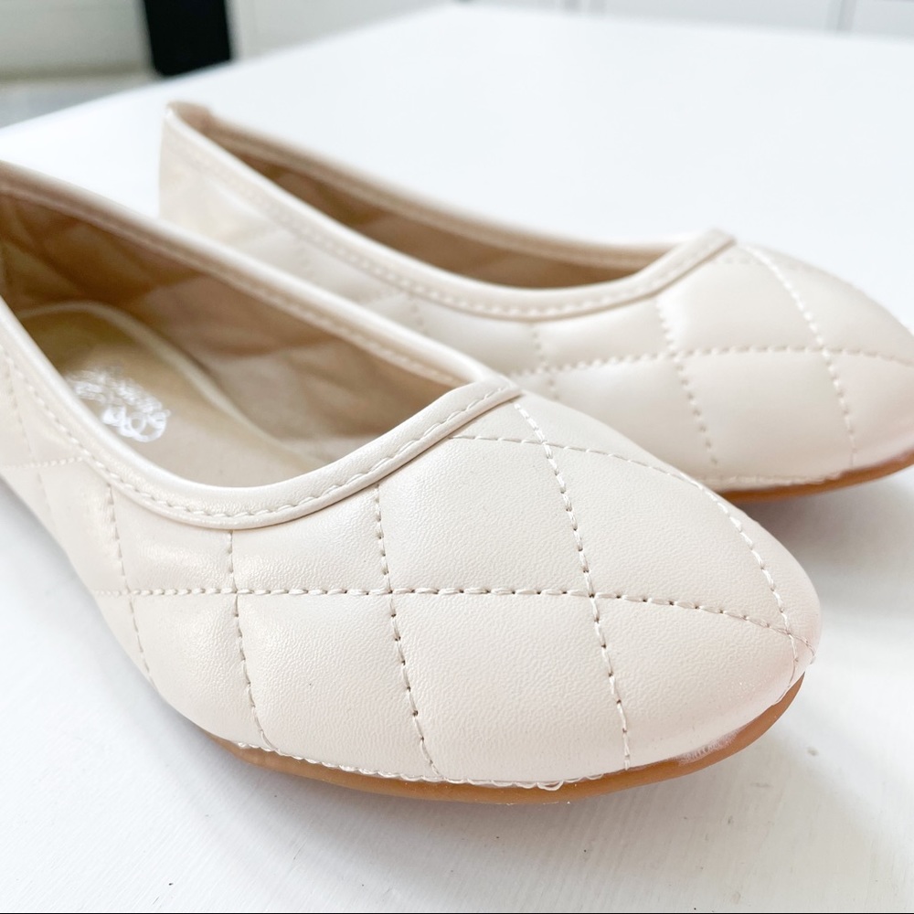 Rosegirl Ivory Quilted Girl Flats C7208 - Picture 5 of 6